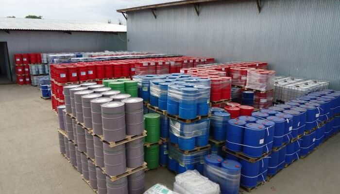 Тара, материалы загрязнены нефтепродуктами